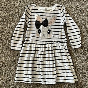 H&M cotton dress with bunny. Size 2-3.